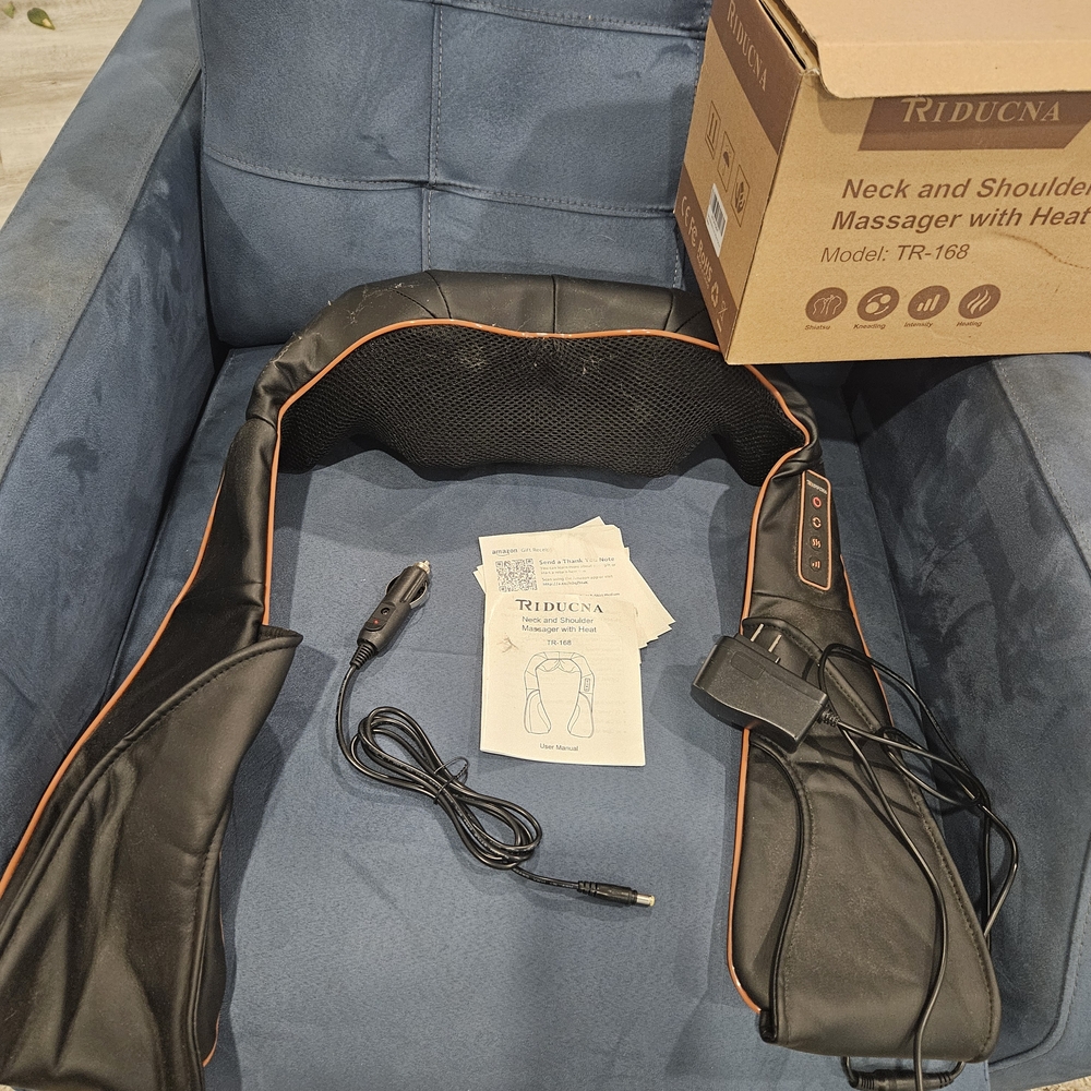 RIDCUNA Neck and Shoulder Massager with Heat